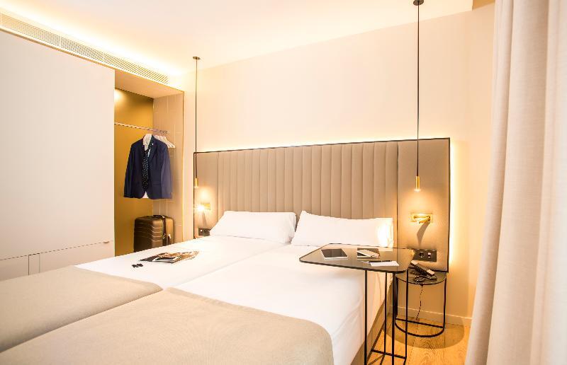 Occidental Barcelona 1929 Hotel Bagian luar foto